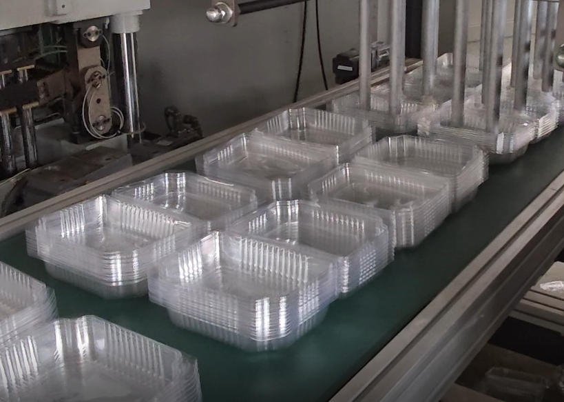 Fully Automatic Thermoforming Machine